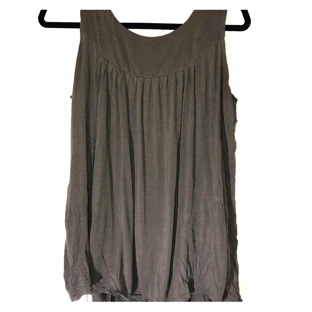 Grey tank top